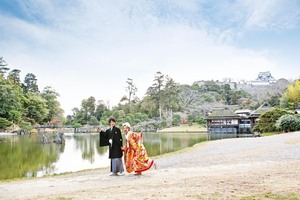直虎で話題　国宝彦根城と一緒に撮れるスポットもございます！玄宮園